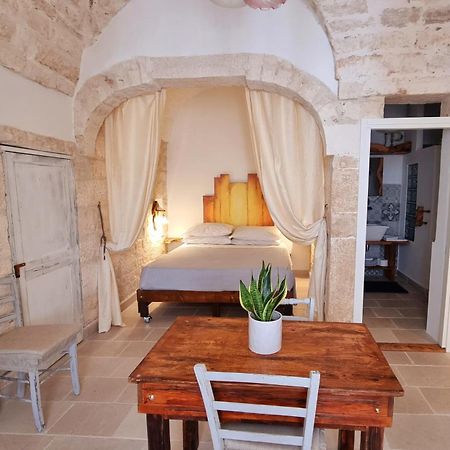Petra Bianca Luxury Suite Ceglie Messapica Zewnętrze zdjęcie